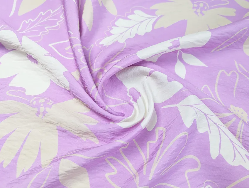 Вискоза шелк Бохо крупные цветы, светлая лаванда - фото 1 - интернет-магазин tkani-atlas.com.ua