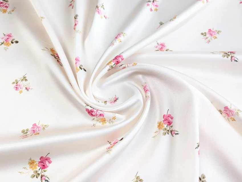 Шелк Армани букетики, кремовый - фото 1 - интернет-магазин tkani-atlas.com.ua