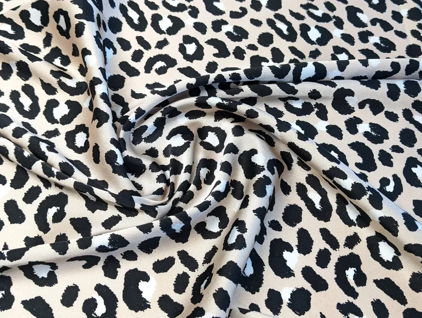 Шовк Армані гепард, чорний на бежевому - фото 1 - інтернет-магазин tkani-atlas.com.ua