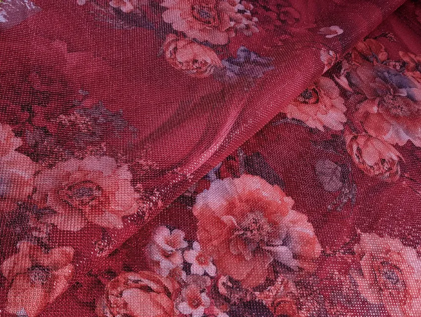 Диско чешуя цветочная композиция, красный (отрез 1,7 м) - фото 1 - интернет-магазин tkani-atlas.com.ua