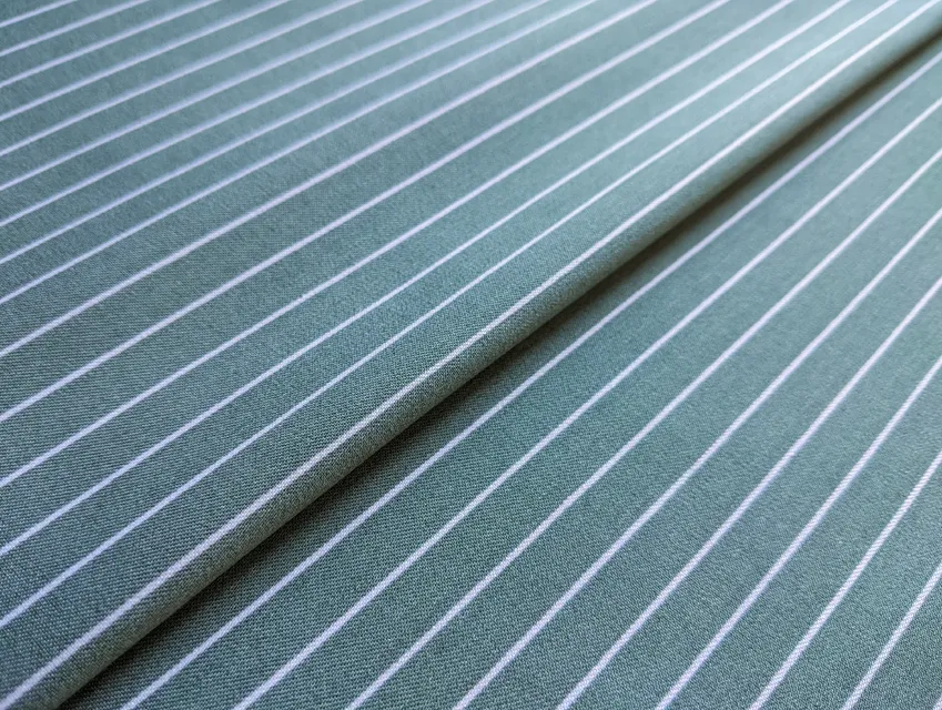 Джинс тенсел смужка 10 мм, холодна м'ята з білим (відріз 1 м) - фото 1 - інтернет-магазин tkani-atlas.com.ua