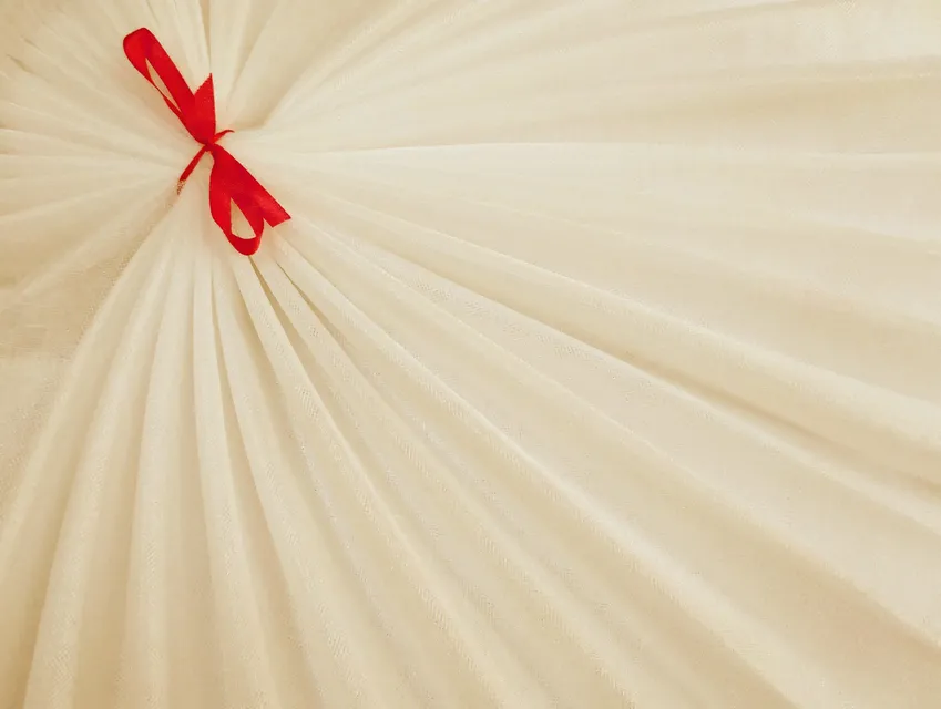 Фатин кристал, кремовый (отрез 1,6 м) - фото 1 - интернет-магазин tkani-atlas.com.ua