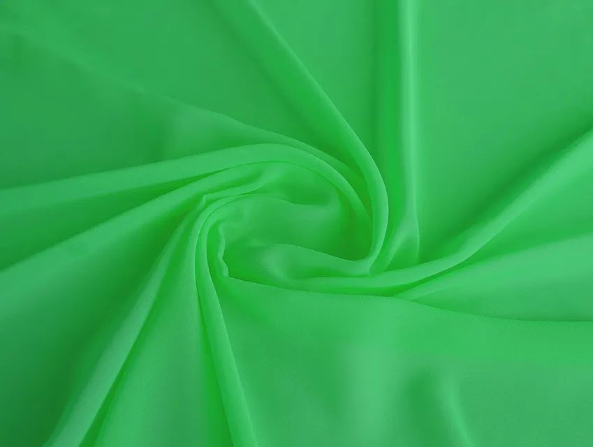 Шифон однотонный, салатовый (отрез 1,7 м) - фото 1 - интернет-магазин tkani-atlas.com.ua